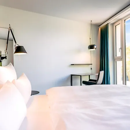 Hotel One