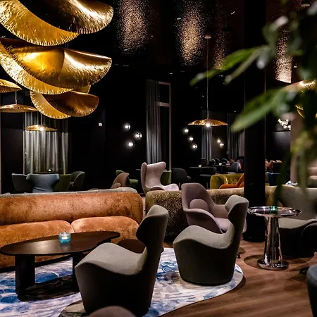 Hotel One